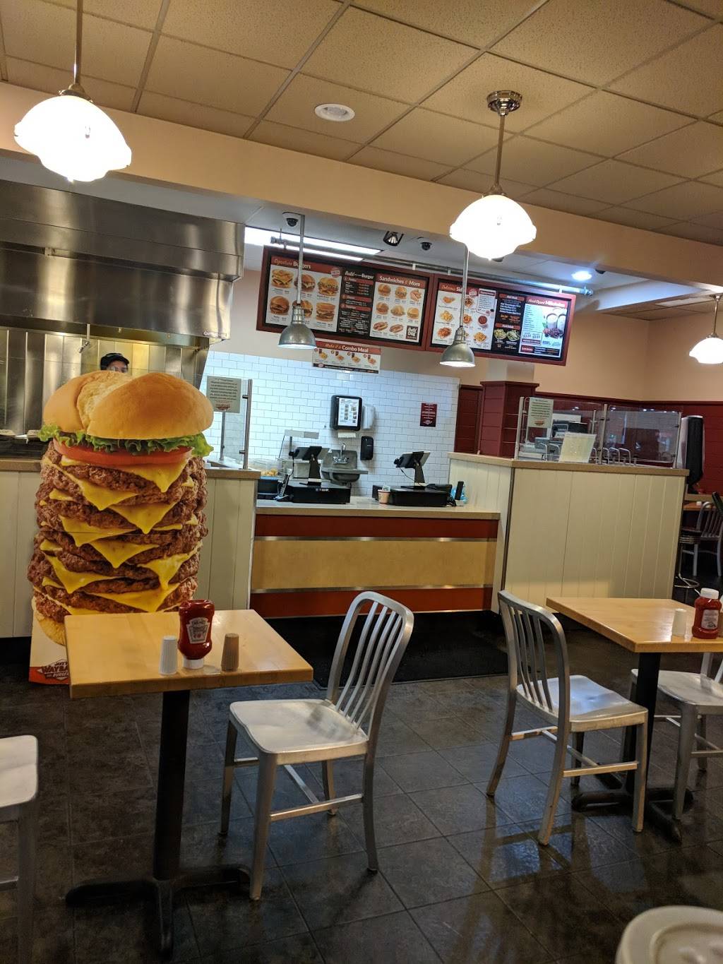 Wayback Burgers | restaurant | 327 S Broadway, Salem, NH 03079, USA | 6034586798 OR +1 603-458-6798