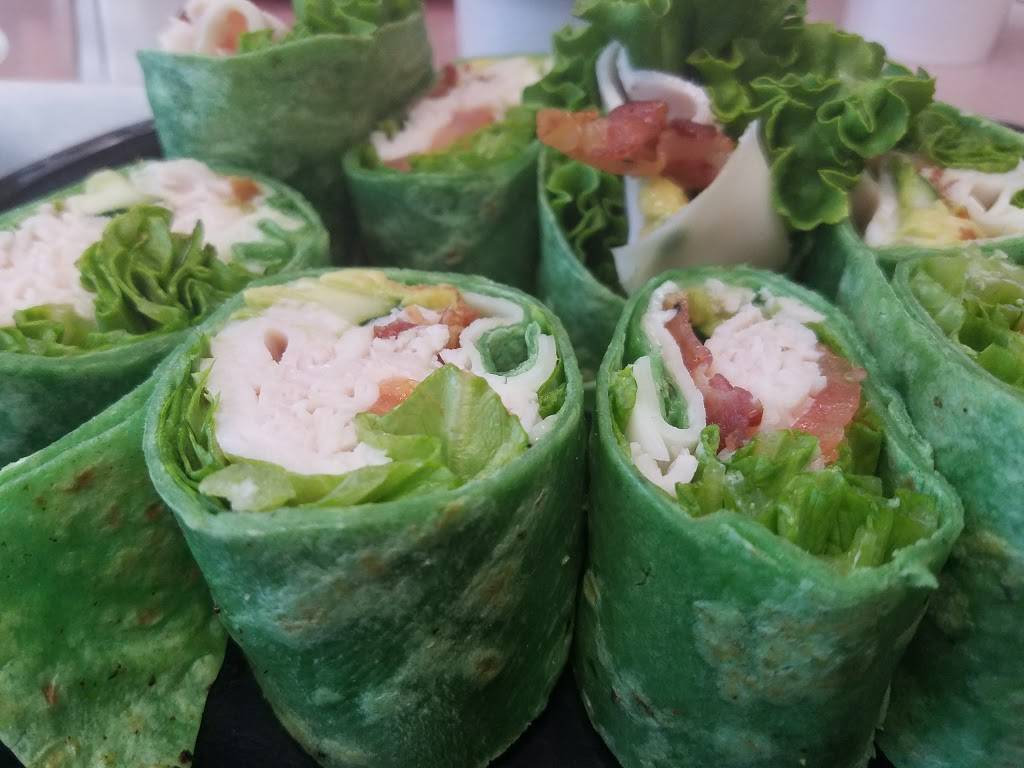 Genes Grinders | restaurant | 2125 Wright Ave # C6, La Verne, CA 91750, USA | 9093920303 OR +1 909-392-0303