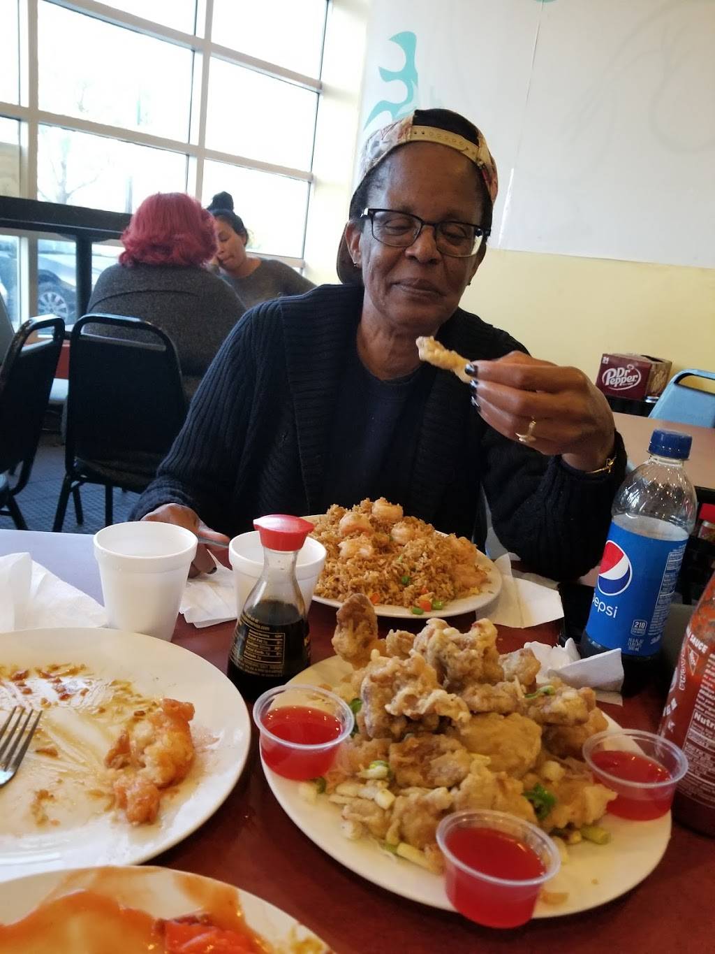 Flying Wok | restaurant | 3311 Power Inn Rd, Sacramento, CA 95826, USA | 9167318851 OR +1 916-731-8851