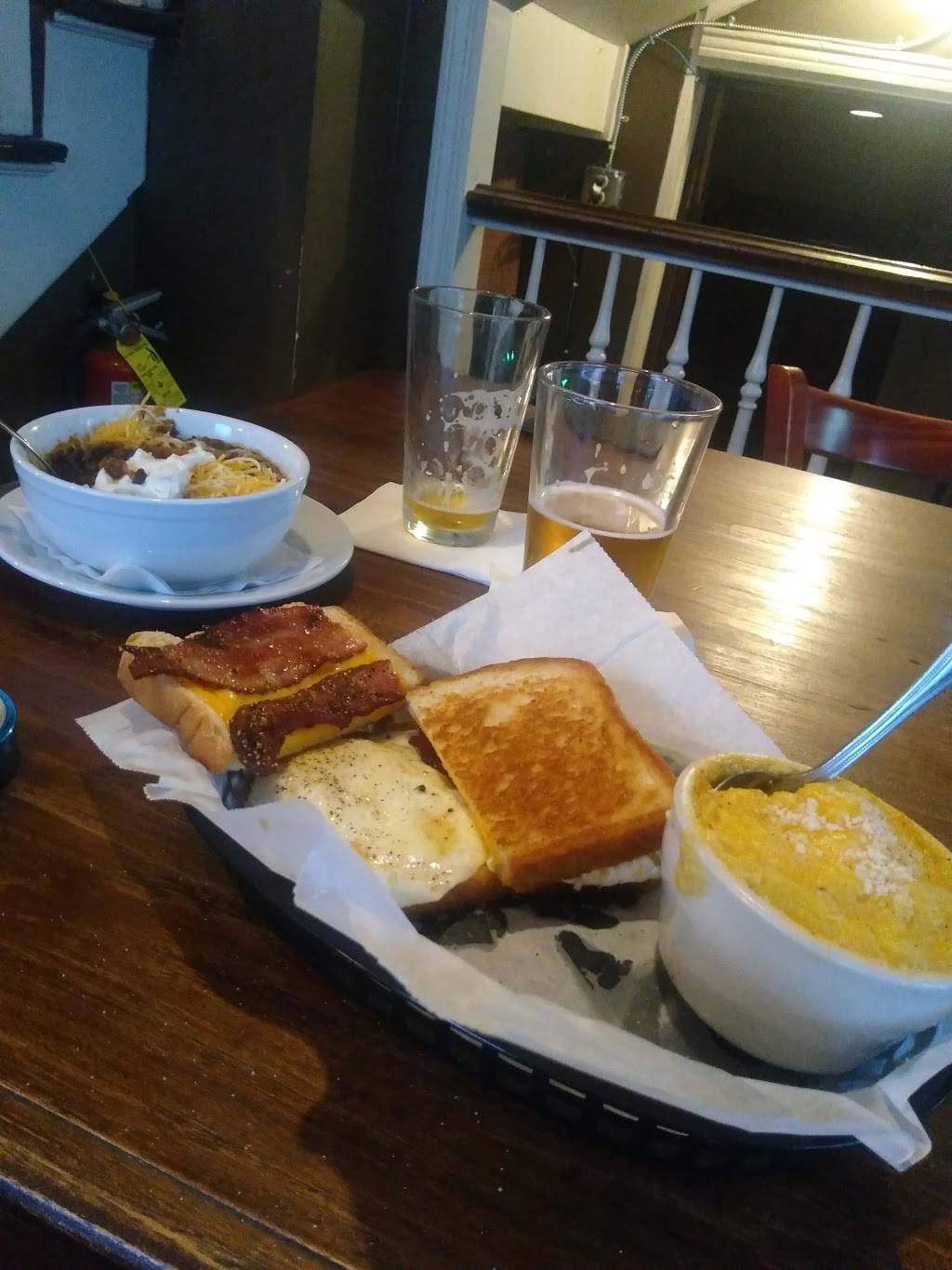 Charlotte Street Grill & Pub | restaurant | 157 Charlotte St, Asheville, NC 28801, USA | 8282522948 OR +1 828-252-2948