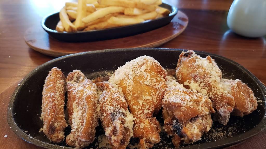 Moss + Oak Savannah Eatery | restaurant | 2 W Bay St, Savannah, GA 31401, USA | 9127214593 OR +1 912-721-4593