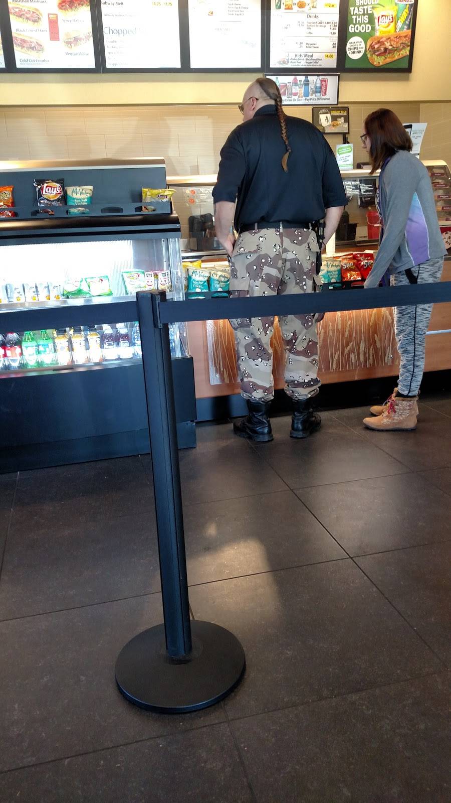 Subway | restaurant | 308 S Michigan Ave, Saginaw, MI 48602, USA | 9897970099 OR +1 989-797-0099