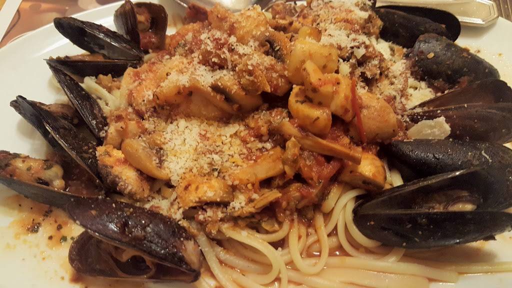 Fiorillos Restaurant and Banquet Facilities | restaurant | 638 El Camino Real, Santa Clara, CA 95050, USA | 4089840414 OR +1 408-984-0414