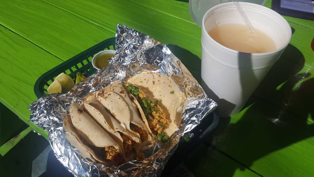 Tortas Y Tacos Dona Orlanda | restaurant | 37511 Lock St, Dade City, FL 33523, USA | 3524244371 OR +1 352-424-4371