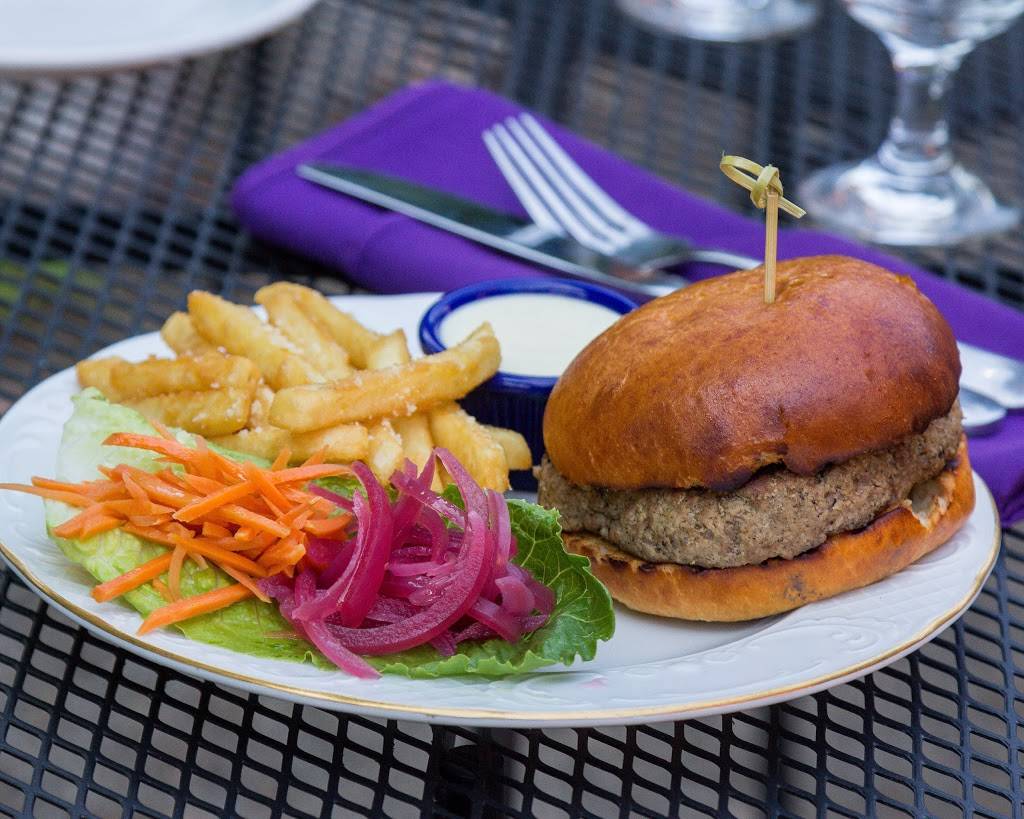 Coco | restaurant | 888 Main St, Buffalo, NY 14202, USA | 7168851885 OR +1 716-885-1885