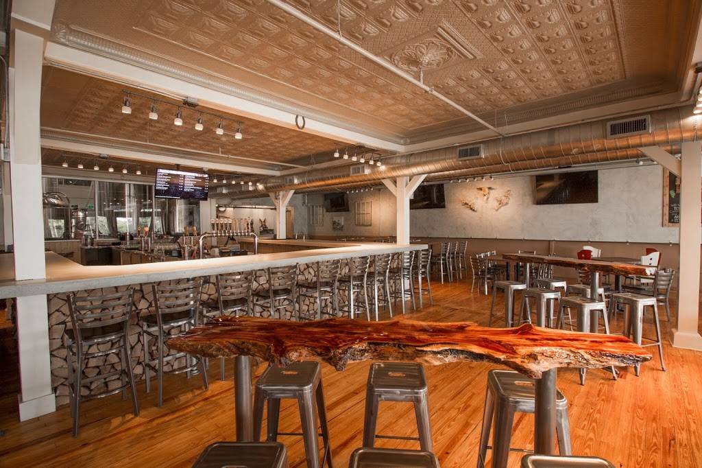 Hell n Blazes Brewing Company | restaurant | 1002 E New Haven Ave, Melbourne, FL 32901, USA | 3218214052 OR +1 321-821-4052