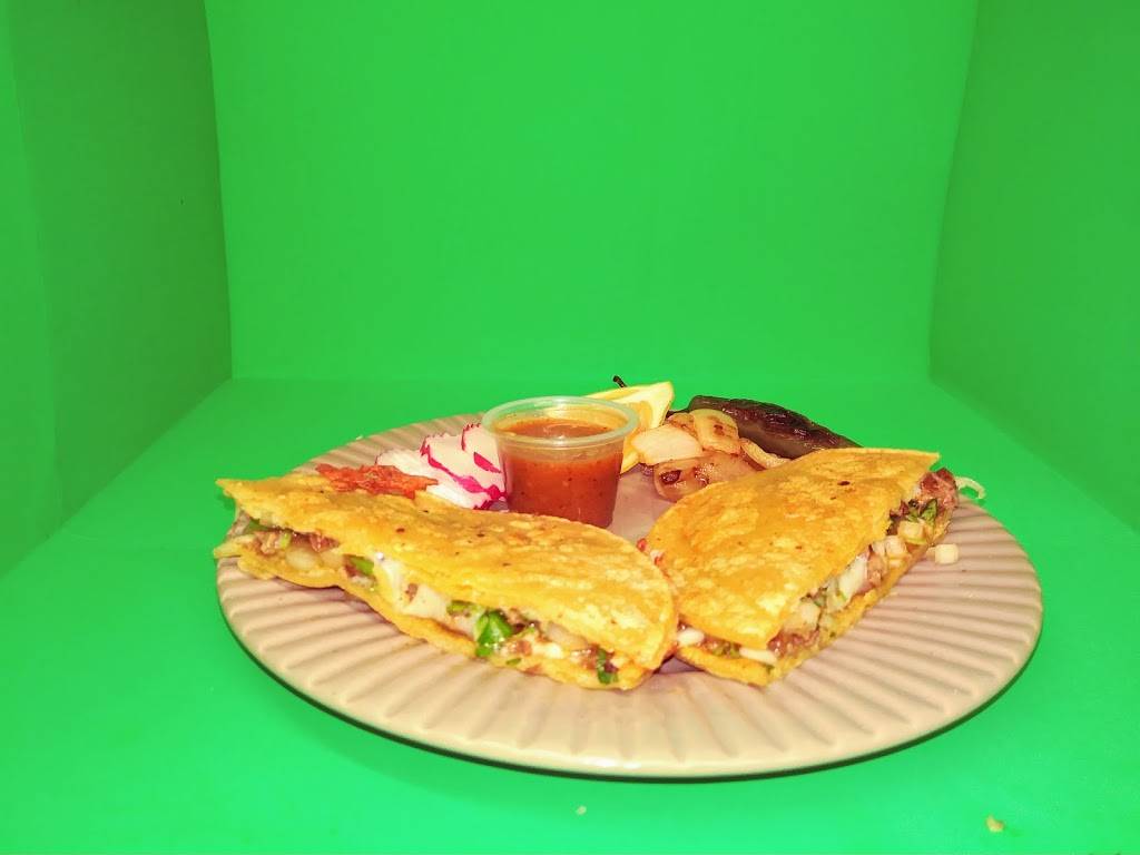 Chicomostok Mexican Food | restaurant | 1615 N Maple Ave, Fresno, CA 93703, USA | 5592855119 OR +1 559-285-5119