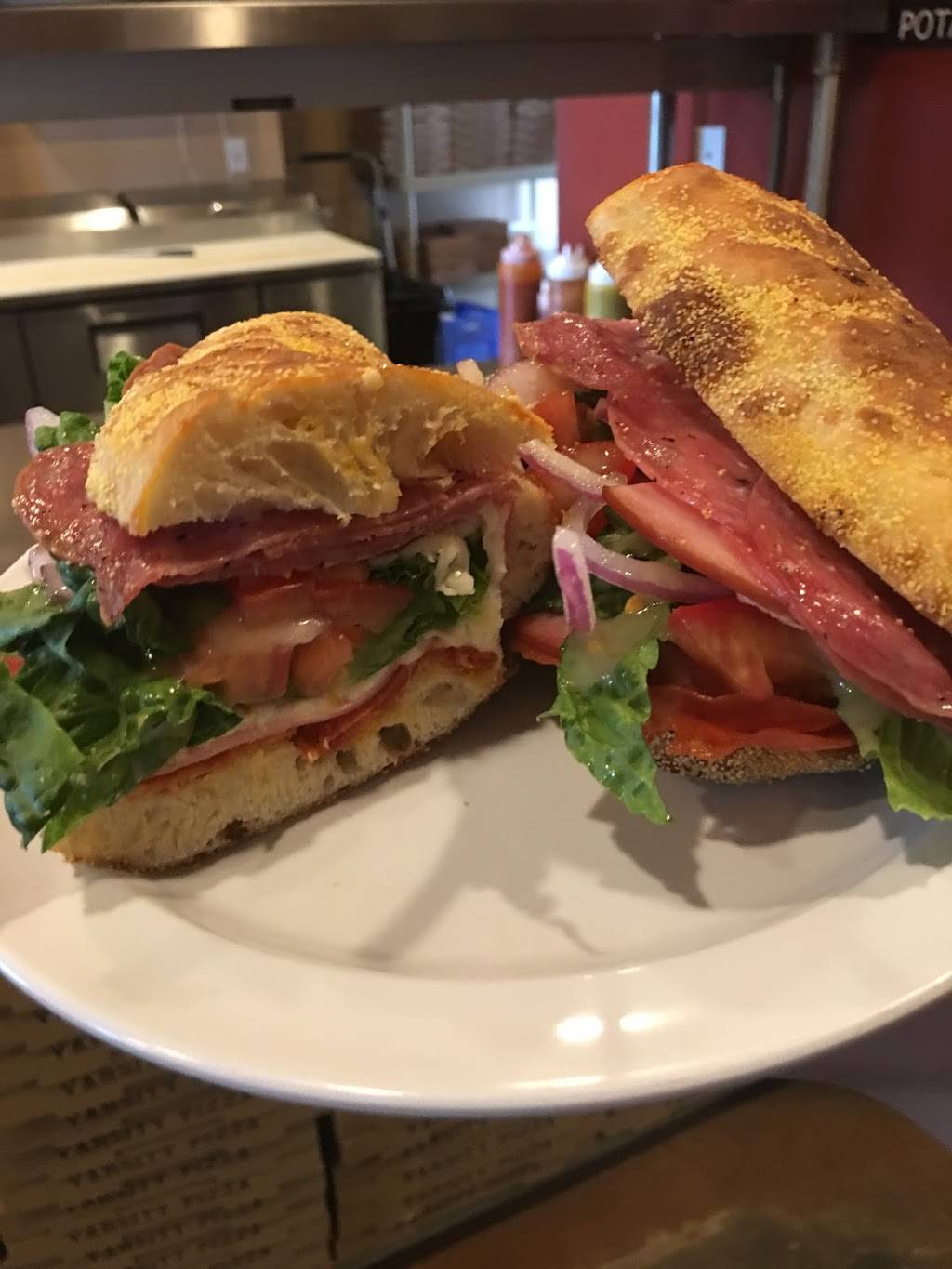 Varsity Pizza | restaurant | 32619 Mountain Hwy E, Eatonville, WA 98328, USA | 2538469999 OR +1 253-846-9999