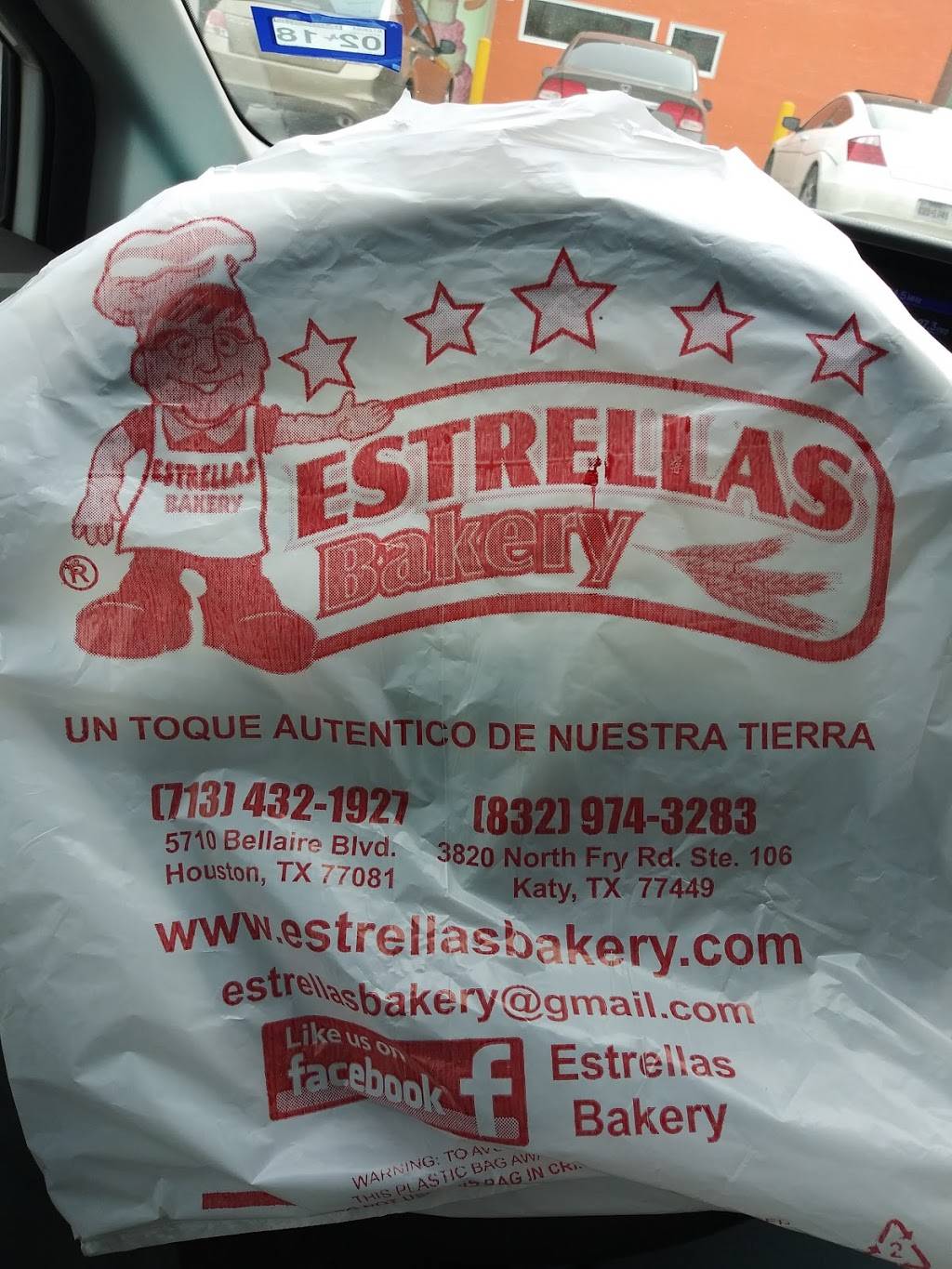 Estrellas Bakery | restaurant | 14023 S Post Oak Rd, Houston, TX 77045, USA | 3468673138 OR +1 346-867-3138