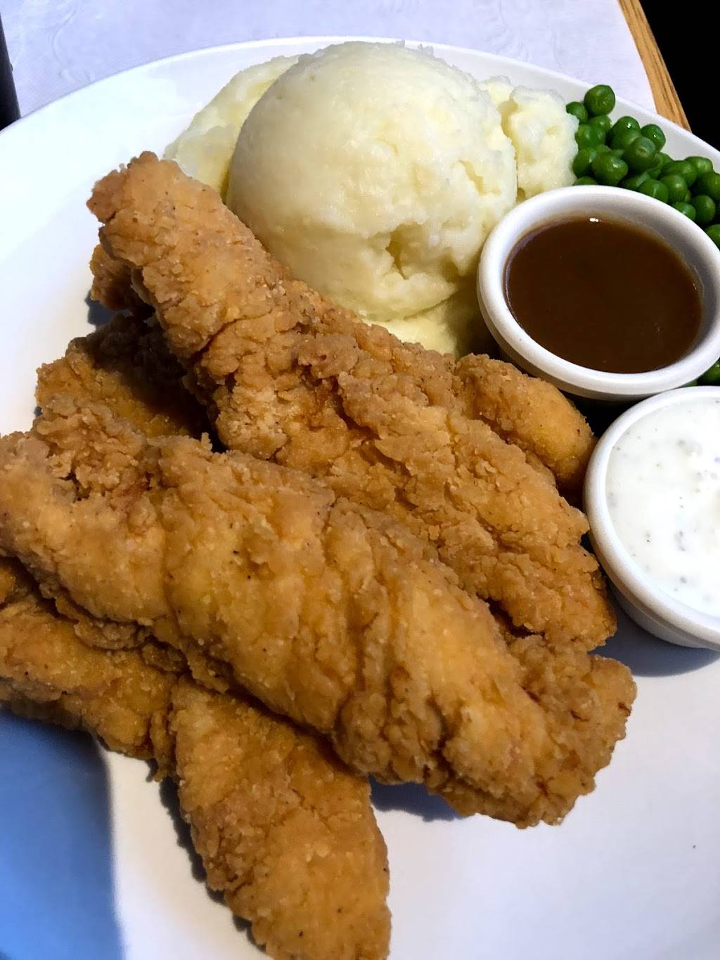 Rose & Crown British Restaurant | restaurant | 24246 Lyons Ave, Santa Clarita, CA 91321, USA | 6612555048 OR +1 661-255-5048