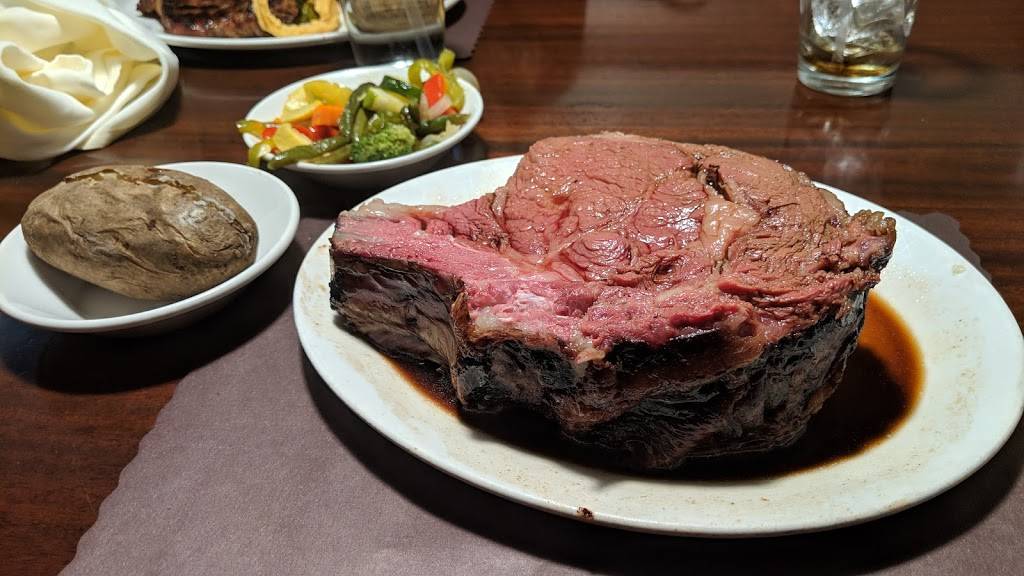 Century House Restaurant | restaurant | 235 Andover St, Peabody, MA 01960, USA | 9785311410 OR +1 978-531-1410