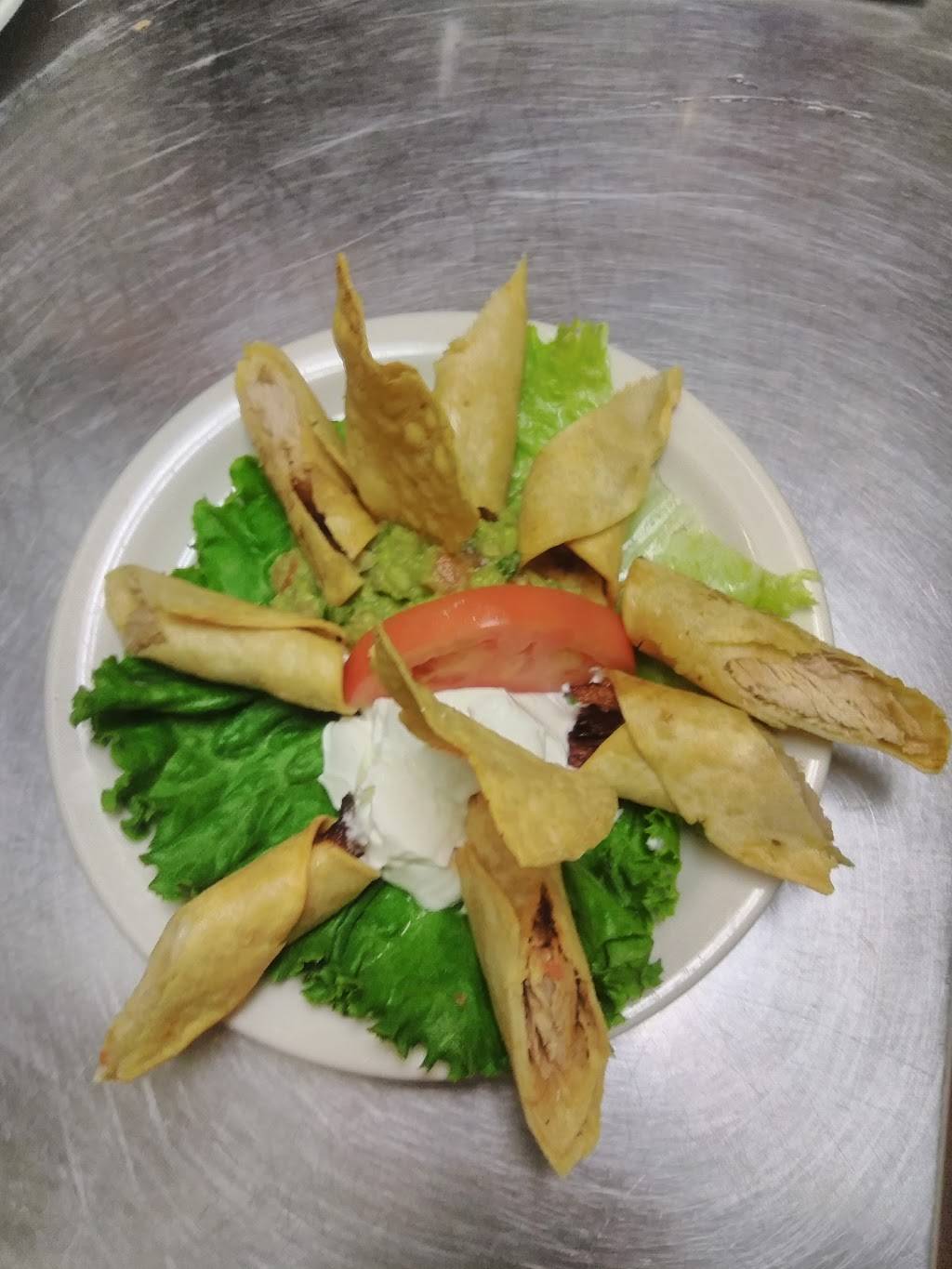 La Kebrada Mexican Restaurant-Clovis | restaurant | 1175 N Fowler Ave #105, Clovis, CA 93611, USA | 5599004589 OR +1 559-900-4589