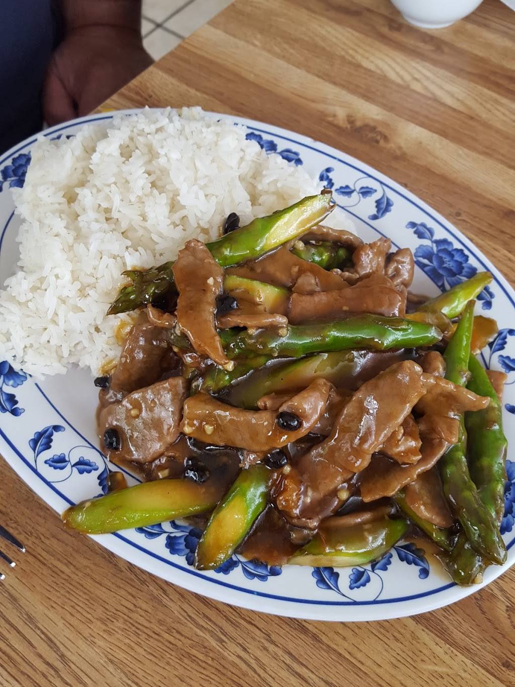 Suilys Cafe | restaurant | 1 San Pedro Rd, Daly City, CA 94014, USA | 6507550343 OR +1 650-755-0343