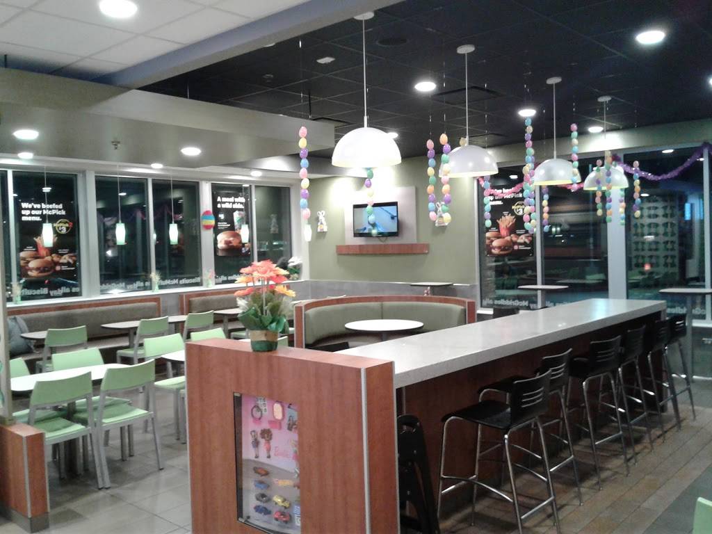McDonalds | cafe | 11111 W 179th St, Orland Park, IL 60467, USA | 7084787126 OR +1 708-478-7126