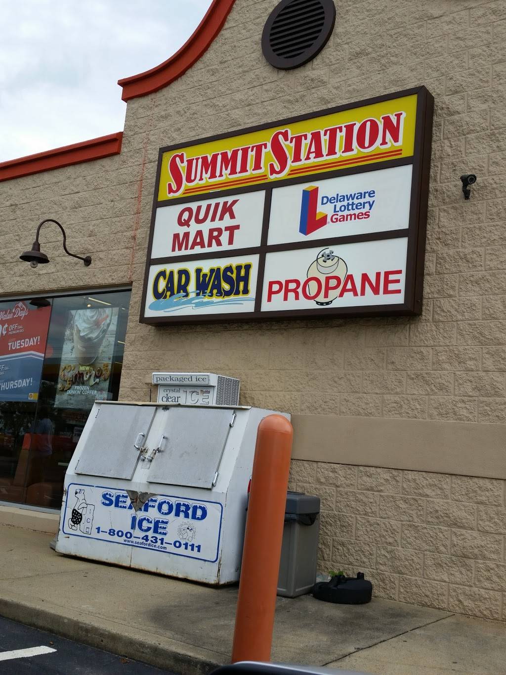 Dunkin | cafe | 4495 Summit Bridge Rd, Middletown, DE 19709, USA | 3024499200 OR +1 302-449-9200