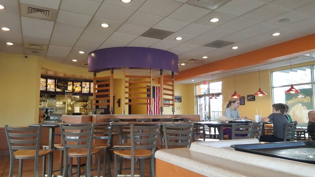 Taco Bell | meal takeaway | 2590 Feather River Blvd, Oroville, CA 95965, USA | 5305331066 OR +1 530-533-1066