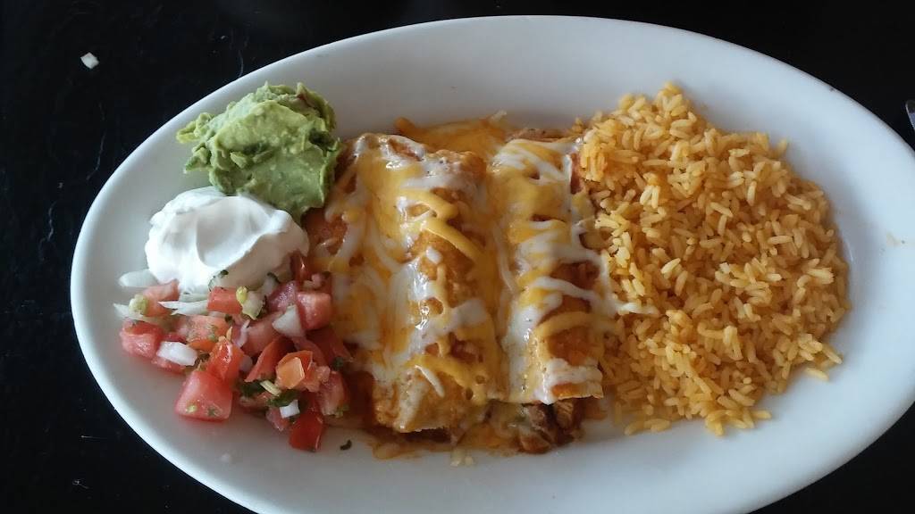 Garibaldis Sports Bar & Grill | restaurant | 1235 E Hillsborough Ave, Tampa, FL 33604, USA | 8132325048 OR +1 813-232-5048