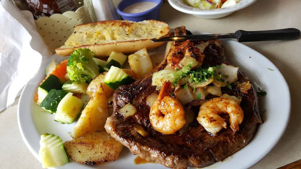 Texas Seafood Restaurant | restaurant | 10155 East Fwy, Houston, TX 77029, USA | 7136750750 OR +1 713-675-0750