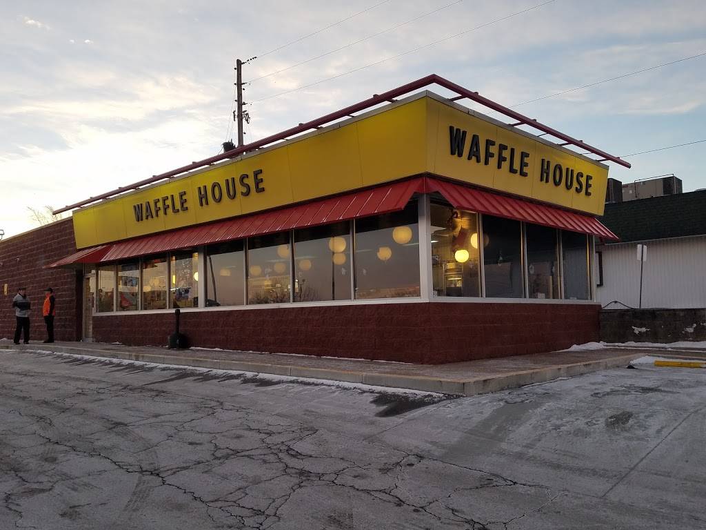 Waffle House | meal takeaway | 451 S Broadway, Oak Grove, MO 64075, USA | 8166903060 OR +1 816-690-3060
