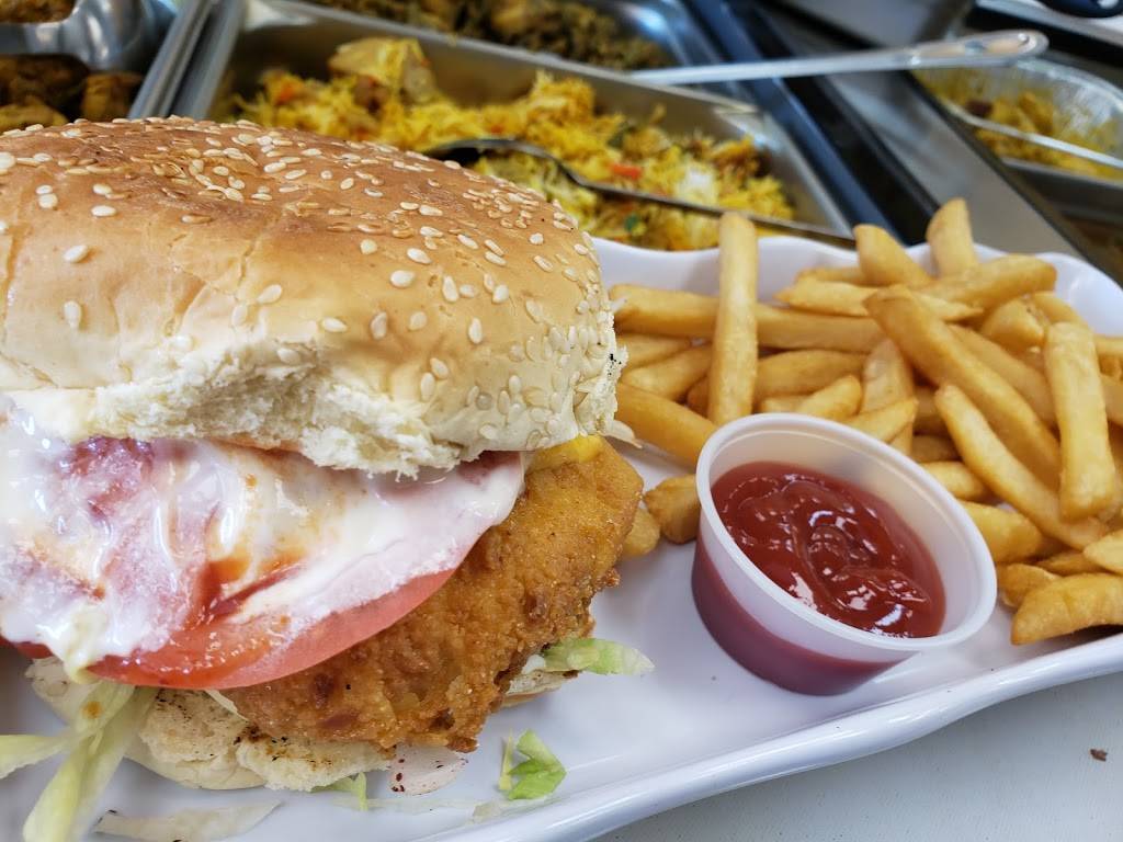 Big Guys Burger & Grill | restaurant | 1682 Central Ct, Valley Stream, NY 11580, USA | 5168871839 OR +1 516-887-1839