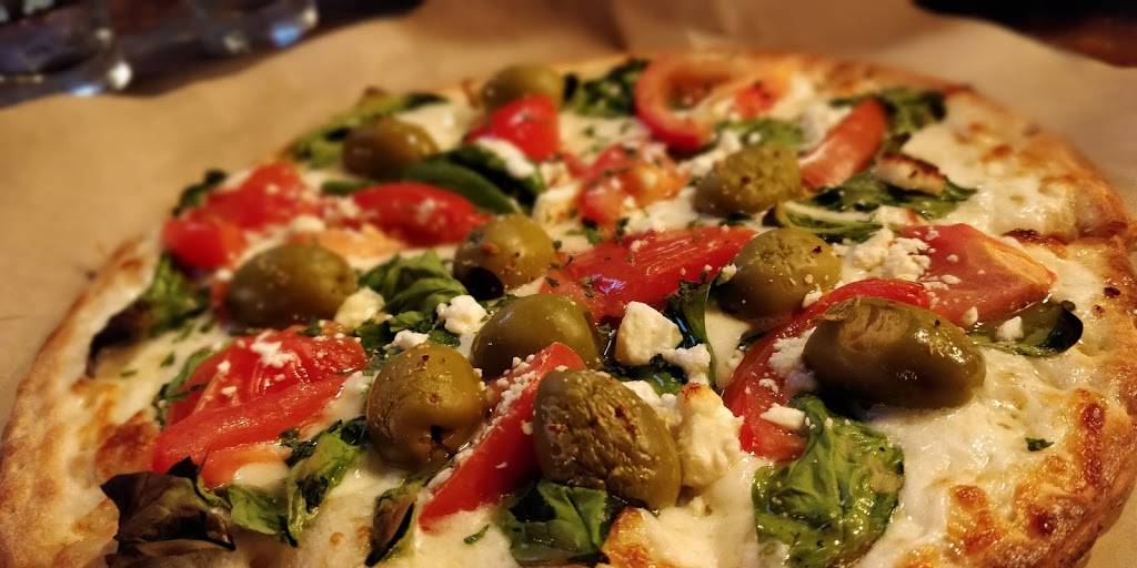 TK Pizza & Pasta | restaurant | 640 W Tehachapi Blvd B, Tehachapi, CA 93561, USA | 6618228366 OR +1 661-822-8366