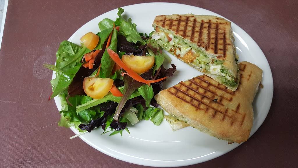 Coliseo Pizzeria | restaurant | 3745 South La Brea Ave, Los Angeles, CA 90016, USA | 3232949999 OR +1 323-294-9999