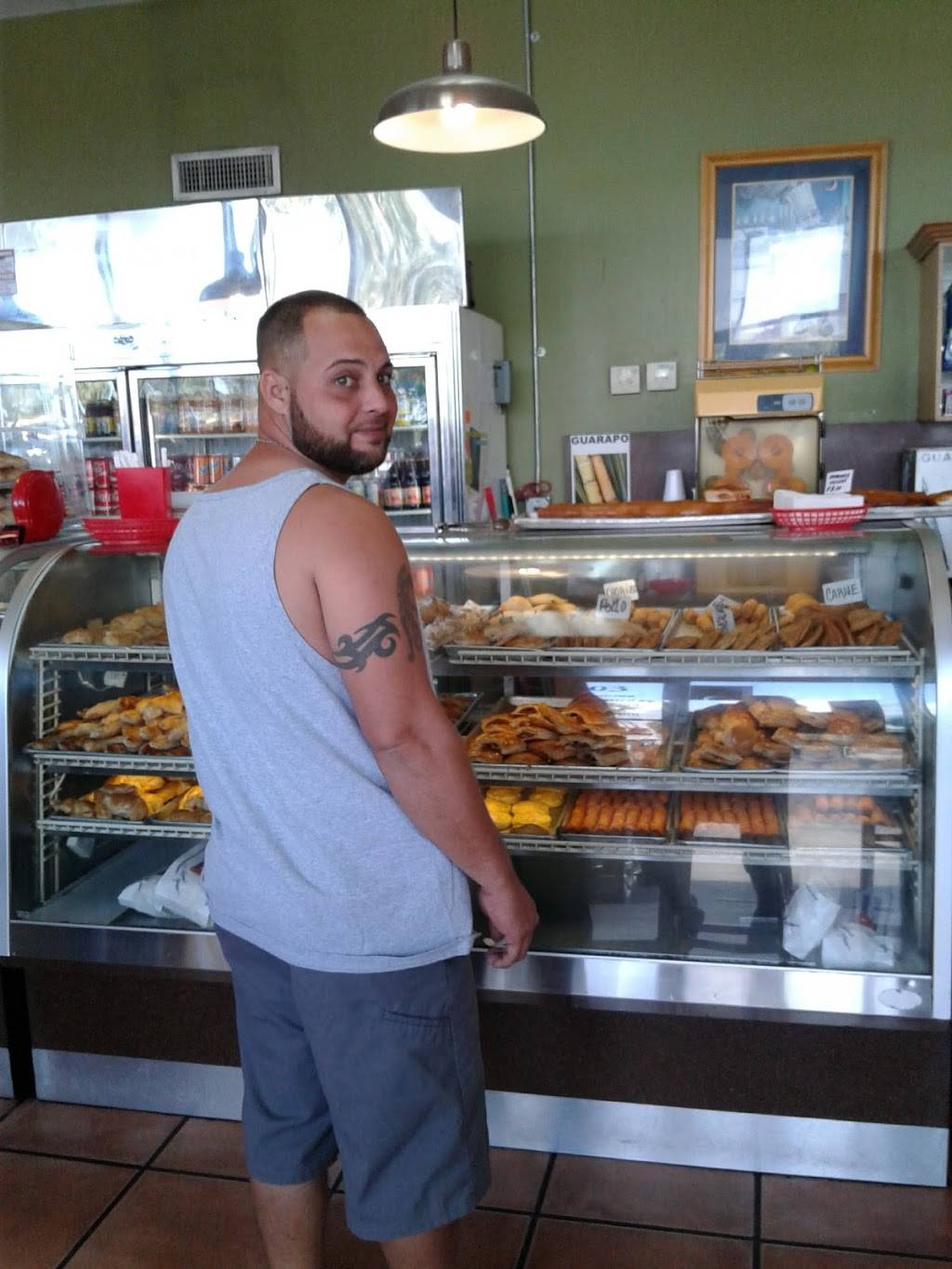 Bird 107 Plaza | shopping mall | 10591, 10695 SW 40th St, Miami, FL 33165, USA | 3059471664 OR +1 305-947-1664