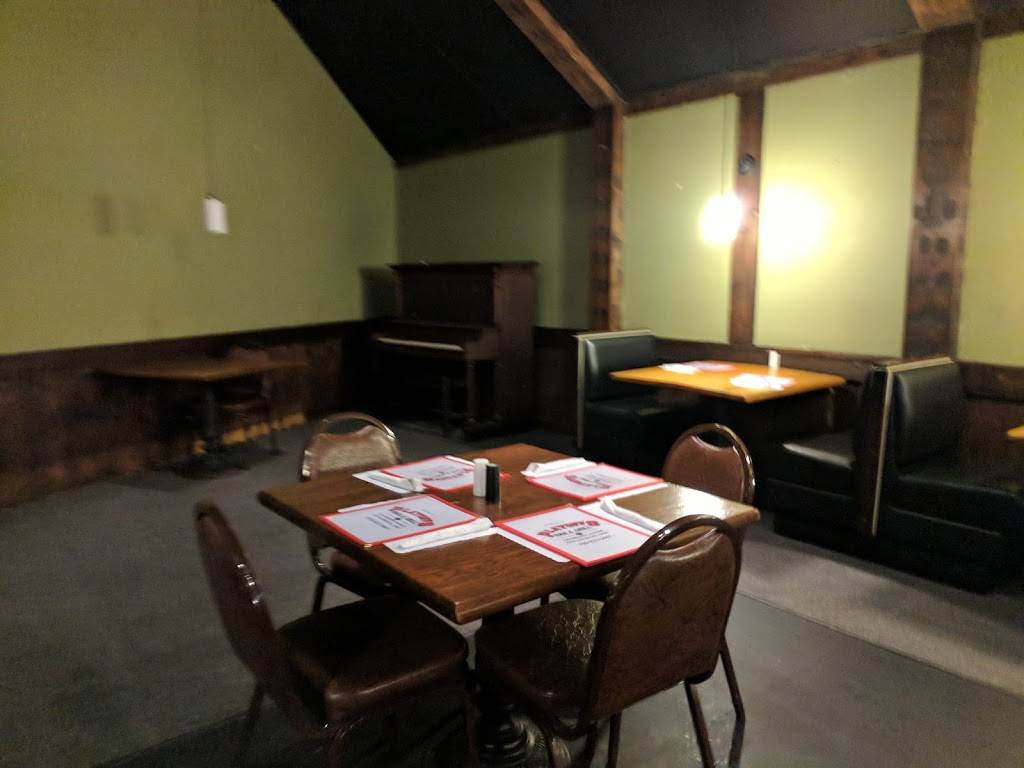 PayOffs Bar & Grill | restaurant | 729 Dresden Ave, East Liverpool, OH 43920, USA | 3309320467 OR +1 330-932-0467