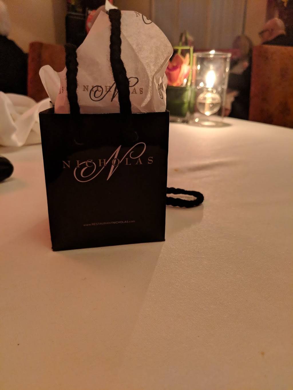 Nicholas Barrel & Roost | restaurant | 160 NJ-35, Red Bank, NJ 07701, USA | 7323459977 OR +1 732-345-9977