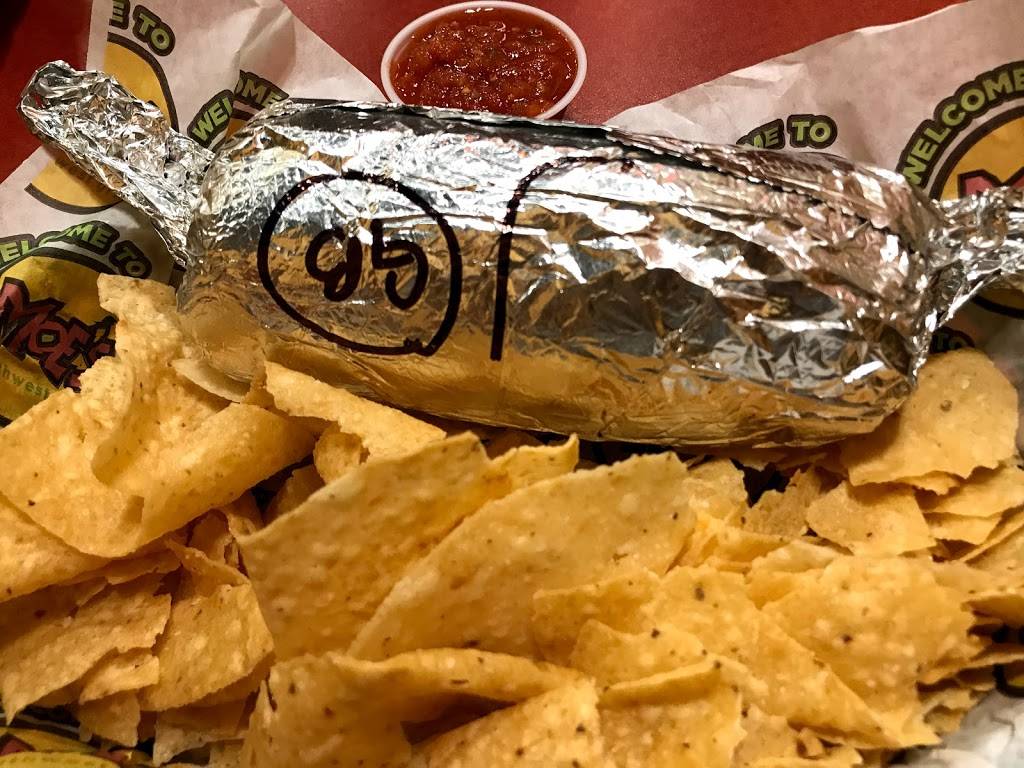 Moes Southwest Grill | restaurant | 2257 S University Dr, Davie, FL 33324, USA | 9543325200 OR +1 954-332-5200