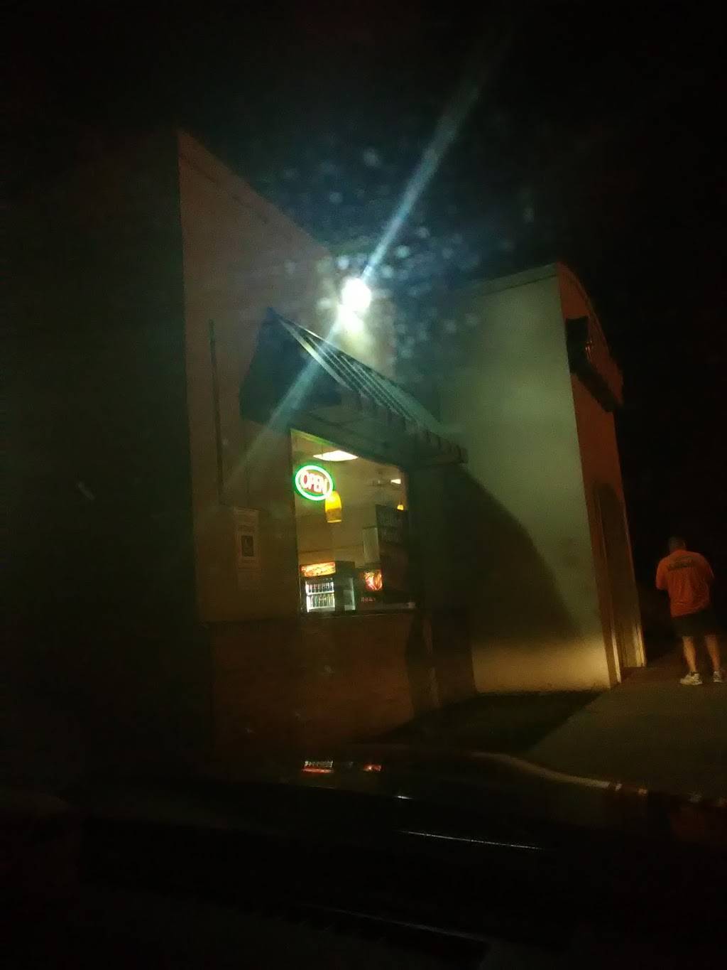 Subway | meal takeaway | 1311 E Main St, Ville Platte, LA 70586, USA | 3373635709 OR +1 337-363-5709