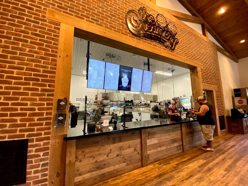 Plum Creek Farm Market & Creamery | restaurant | 5035 Bernville Rd #8219, Bernville, PA 19506, USA | 4847728271 OR +1 484-772-8271