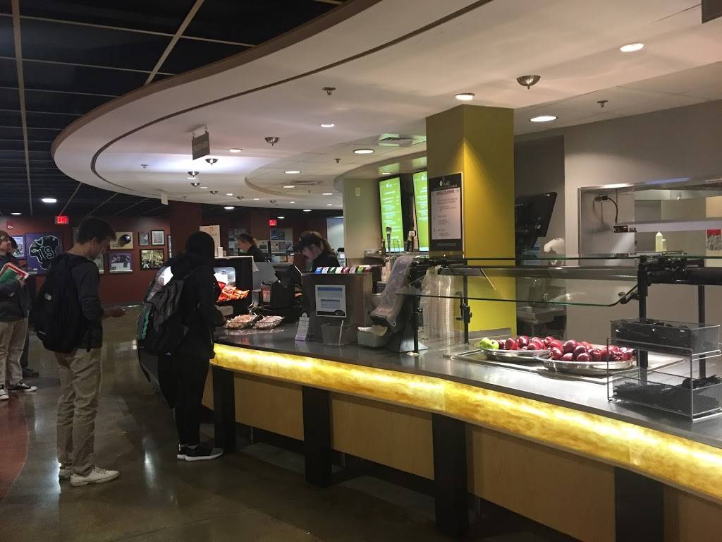 Olive | restaurant | 228 Wyman Mall, Whitewater, WI 53190, USA | 2624721174 OR +1 262-472-1174