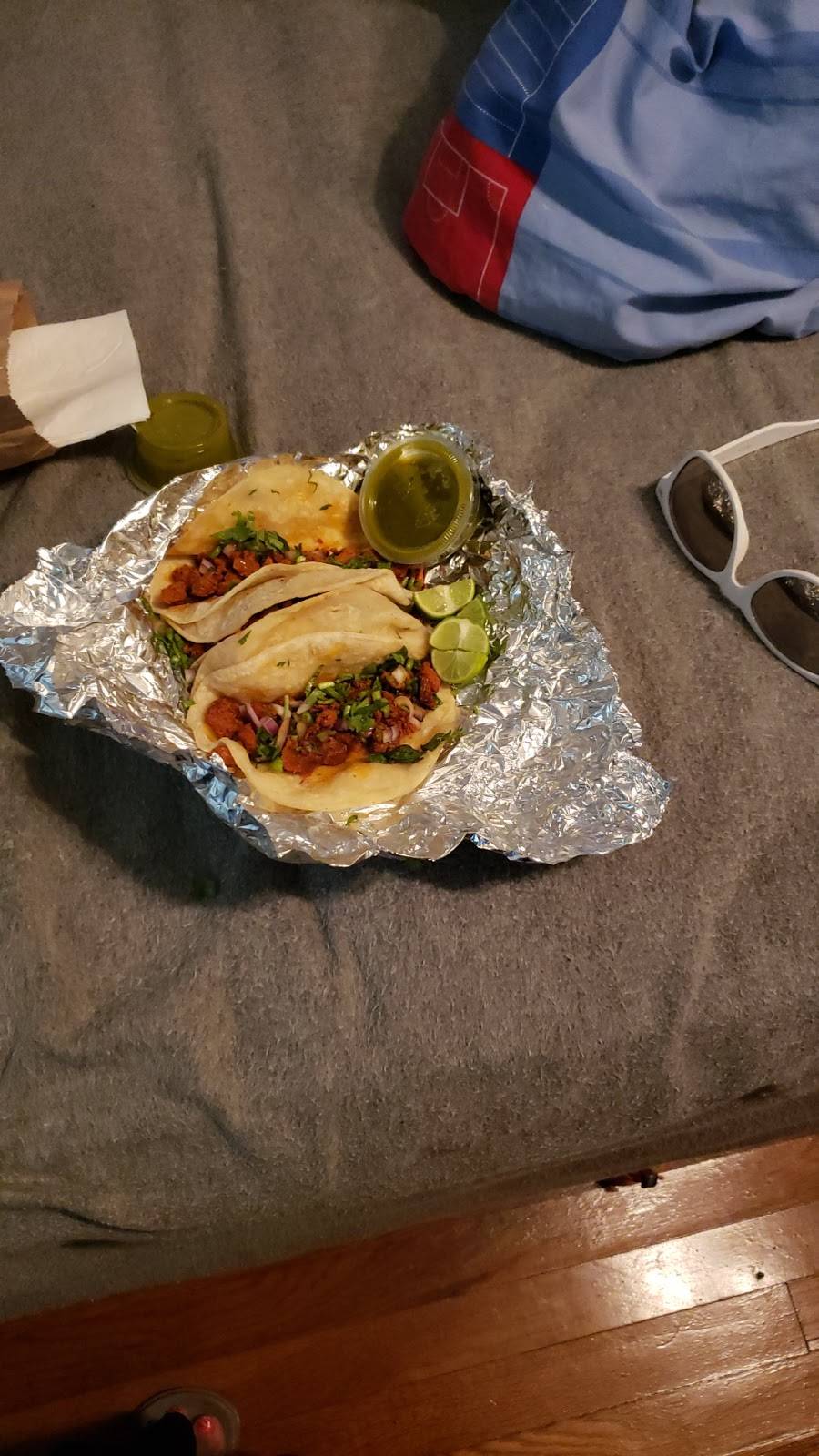 Taqueria El Unico | restaurant | 806 W Broadway St, Big Sandy, TX 75755, USA | 9036369705 OR +1 903-636-9705