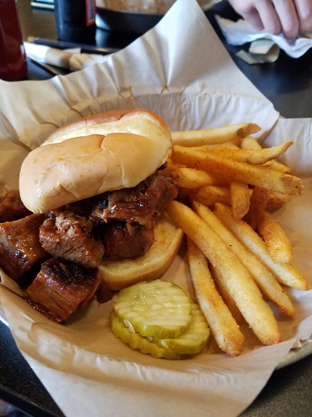 Docs Smokehouse & Catering | restaurant | 1017 Century Dr, Edwardsville, IL 62025, USA | 6186566060 OR +1 618-656-6060