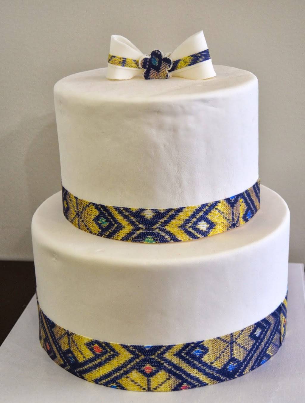 Voilà Pastry & Café | bakery | 5908 N Kings Hwy, Alexandria, VA 22303, USA | 7033291780 OR +1 703-329-1780