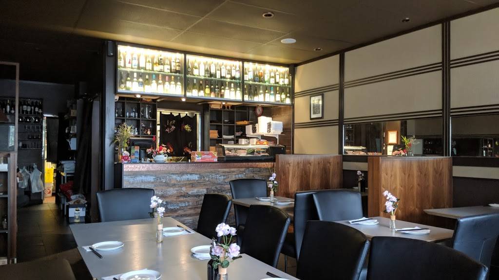 Gohyang Restaurant + Bar | restaurant | 5096 Dundas St W, Etobicoke, ON M9A 1C2, Canada | 4162316660 OR +1 416-231-6660