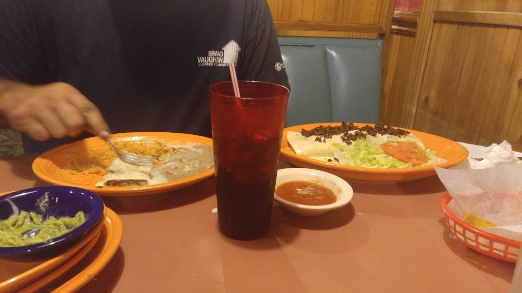 La Carretta Mexican Restaurant | restaurant | 2008 N Eastman Rd, Kingsport, TN 37664, USA | 4232462155 OR +1 423-246-2155