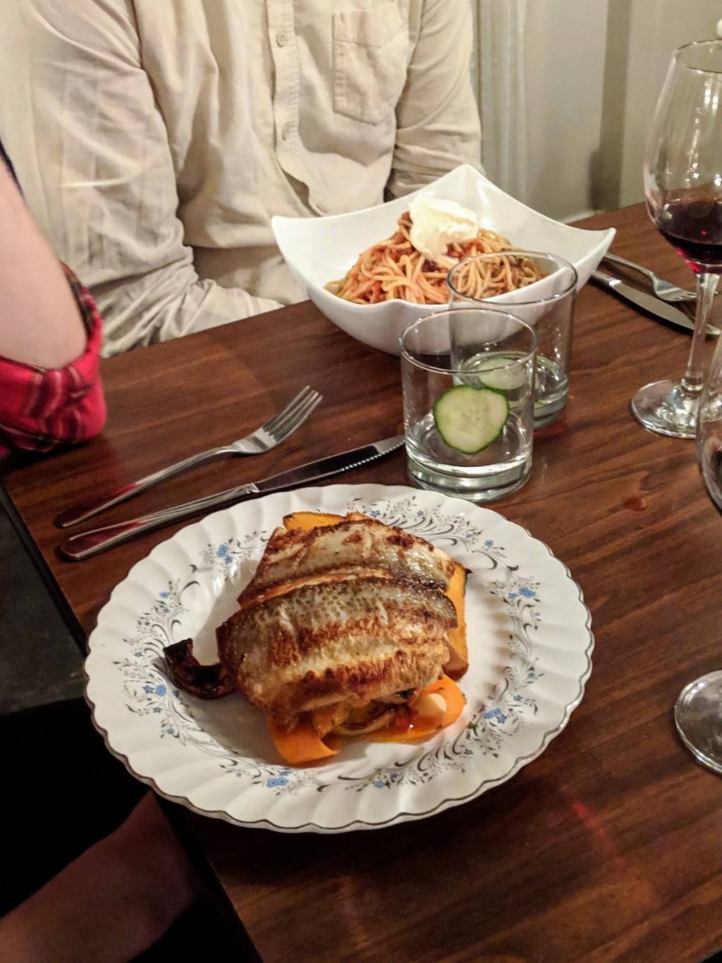 Belfountain Inn | restaurant | 792 Forks of the Credit Rd, Belfountain, ON L7K 0E7, Canada | 5199279219 OR +1 519-927-9219