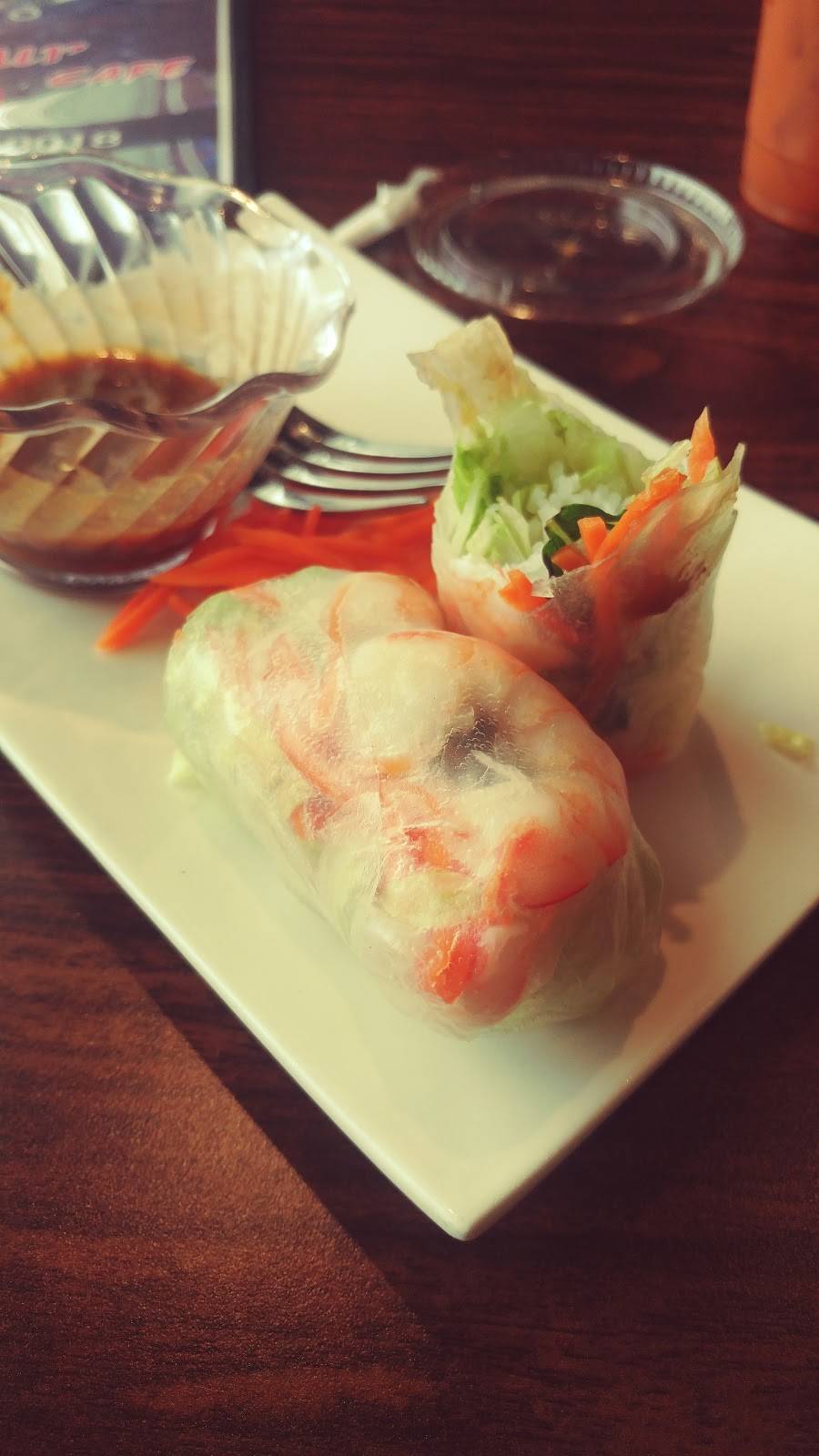 Pho LAmour Cafe | restaurant | 16960 W Greenfield Ave Suite 2, Brookfield, WI 53005, USA | 2622028018 OR +1 262-202-8018