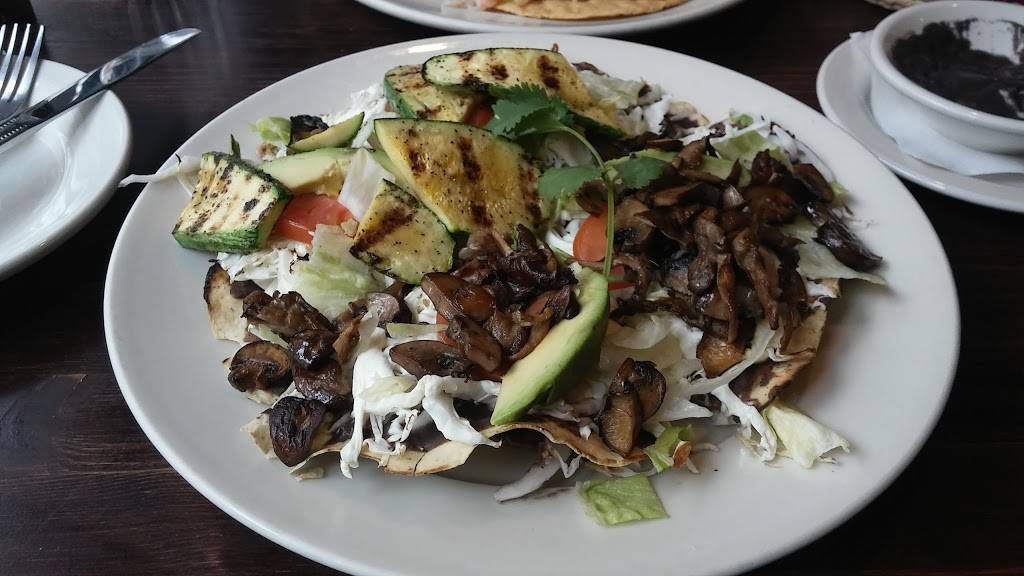 Kie-Gol-Lanee | restaurant | 5004 N Sheridan Rd, Chicago, IL 60640, USA | 8722419088 OR +1 872-241-9088