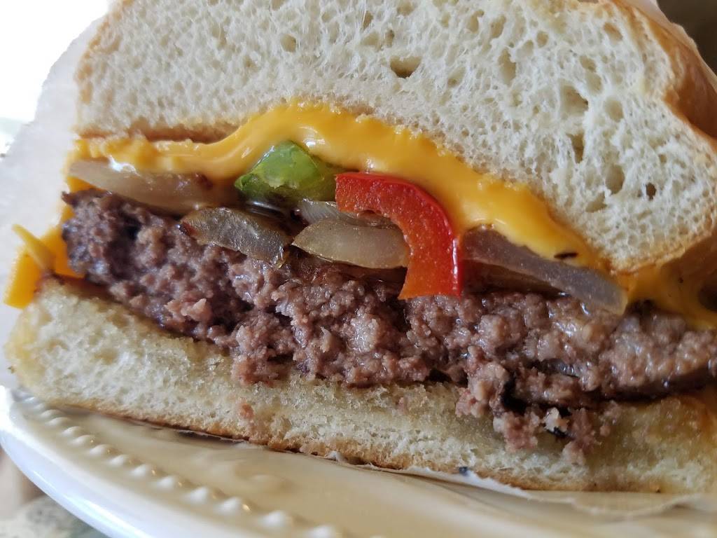 Suzans Grill | restaurant | 1927 Olympic Hwy N, Shelton, WA 98584, USA | 3604328939 OR +1 360-432-8939