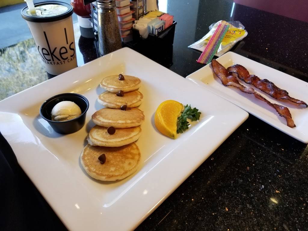 Kekes Breakfast Cafe | cafe | 13121 N Dale Mabry Hwy, Tampa, FL 33618, USA | 8139680005 OR +1 813-968-0005