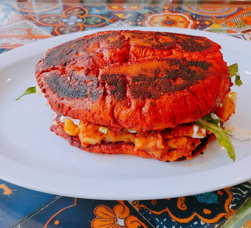 Tortas Morelos | restaurant | 271 Bay Ridge Ave, Brooklyn, NY 11220, USA | 7183335222 OR +1 718-333-5222