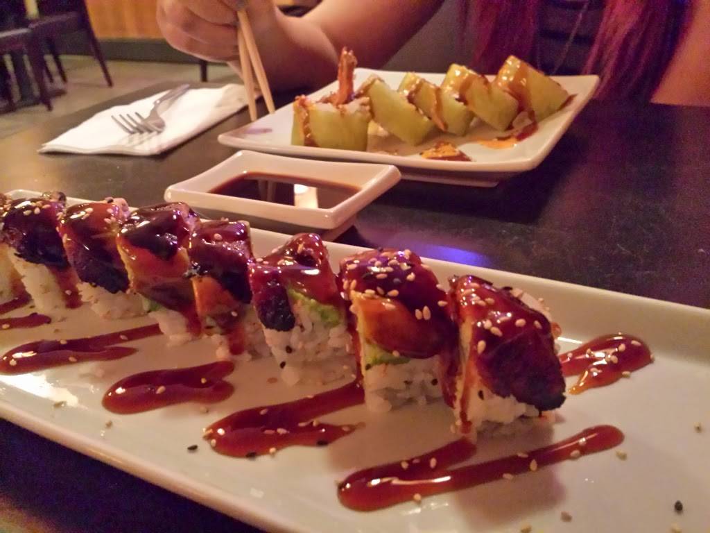 Hot Wok | restaurant | 480 State St, San Jacinto, CA 92583, USA | 9514871081 OR +1 951-487-1081