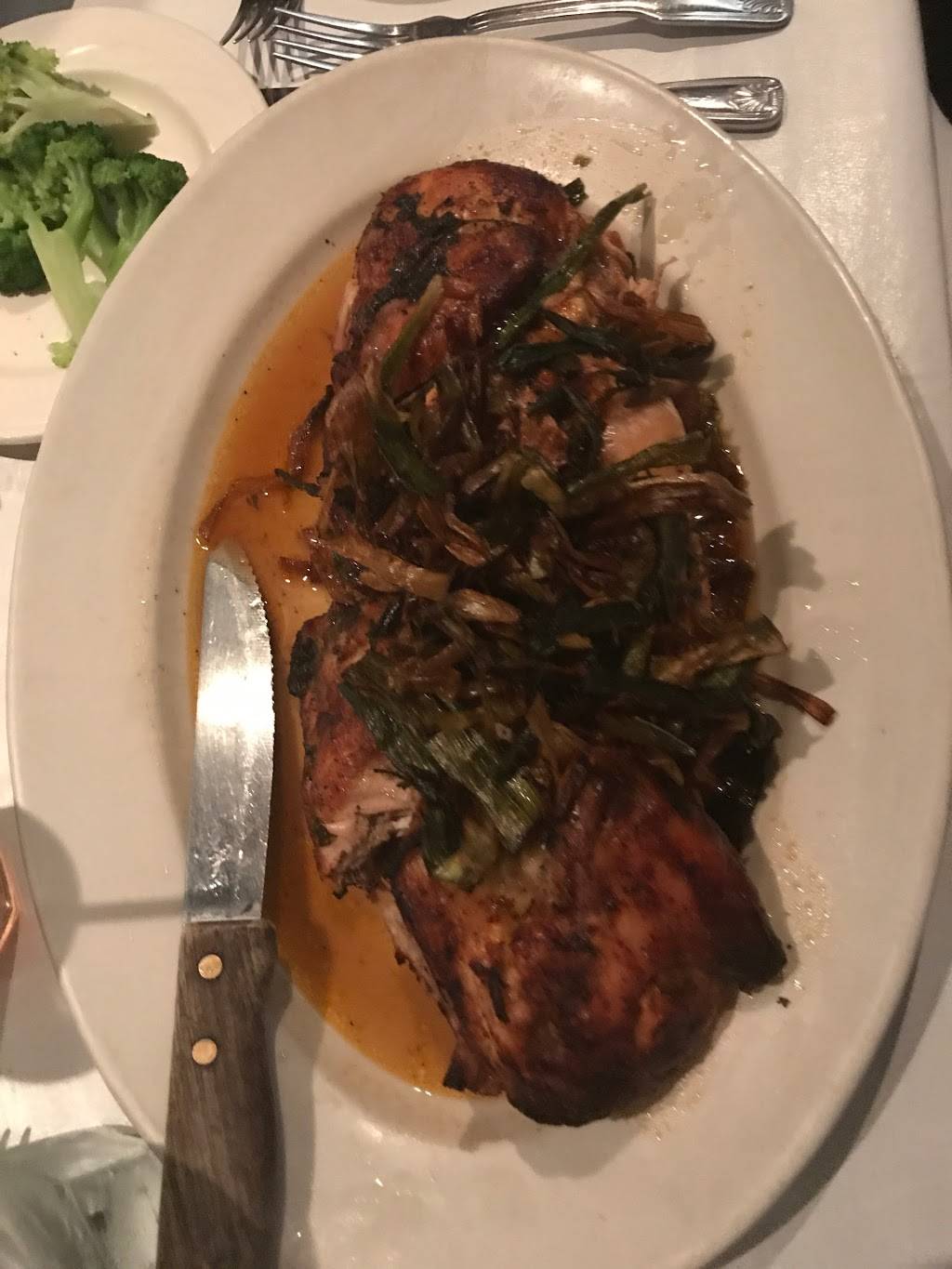 Next Door Bistro | restaurant | 250 Skokie Blvd, Northbrook, IL 60062, USA | 8472721491 OR +1 847-272-1491