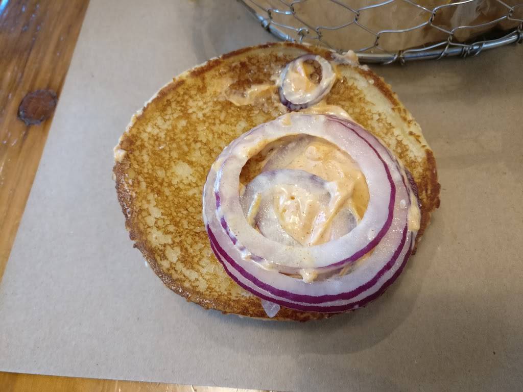 Farm Burger Huntsville | restaurant | 930 Bob Wallace Ave SW #219, Huntsville, AL 35801, USA | 2562707392 OR +1 256-270-7392