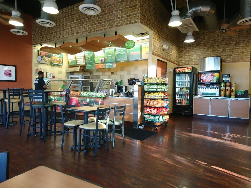 Subway | restaurant | 351 E Silverado Ranch Blvd, Las Vegas, NV 89183, USA | 7023616026 OR +1 702-361-6026