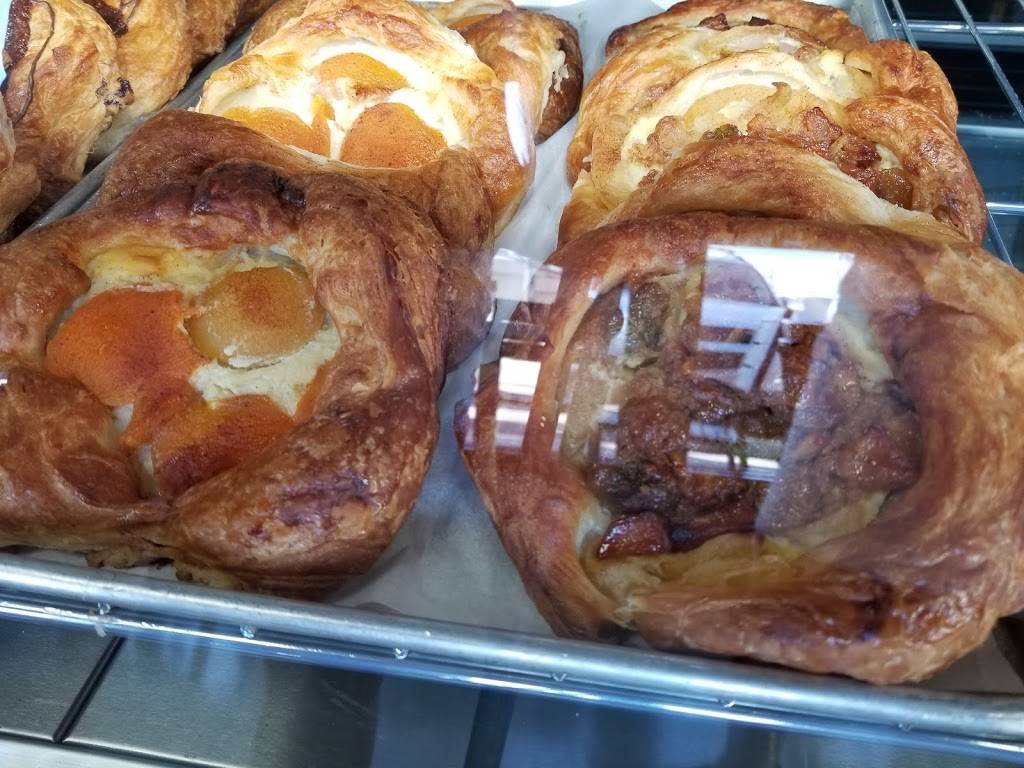 Patticakes | bakery | 1900 Allen Ave, Altadena, CA 91001, USA | 6267941128 OR +1 626-794-1128