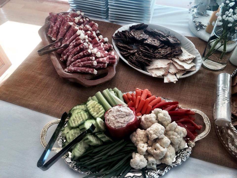 Bread & Butter | restaurant | 21 Bonta St, Blairsden, CA 96103, USA | 5303940303 OR +1 530-394-0303